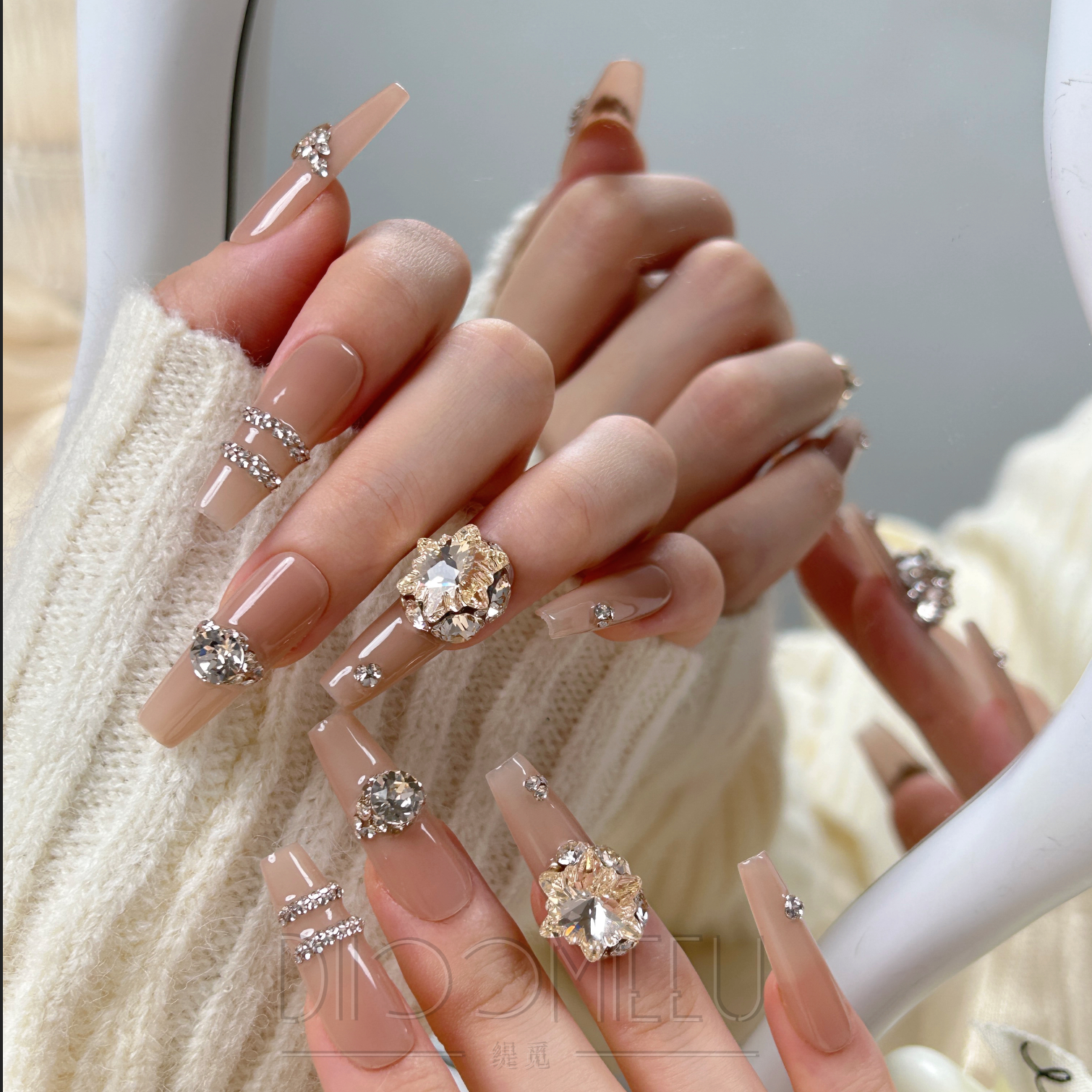 【光】轻奢高级气质秋日氛围感全华子钻纯手工可拆卸式穿戴甲