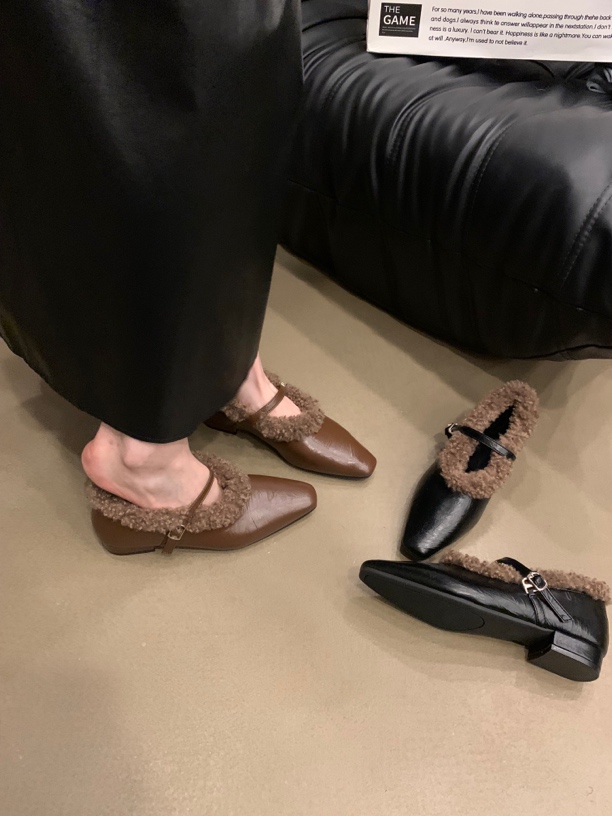 法式晚风通勤玛丽珍鞋女新款韩版复古毛毛鞋低跟平底加绒棉鞋气质