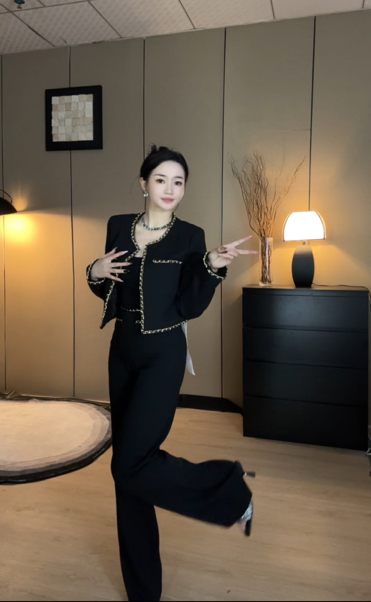 2024新款小香风开衫外套阔腿裤两件套时尚休闲黑色炸街