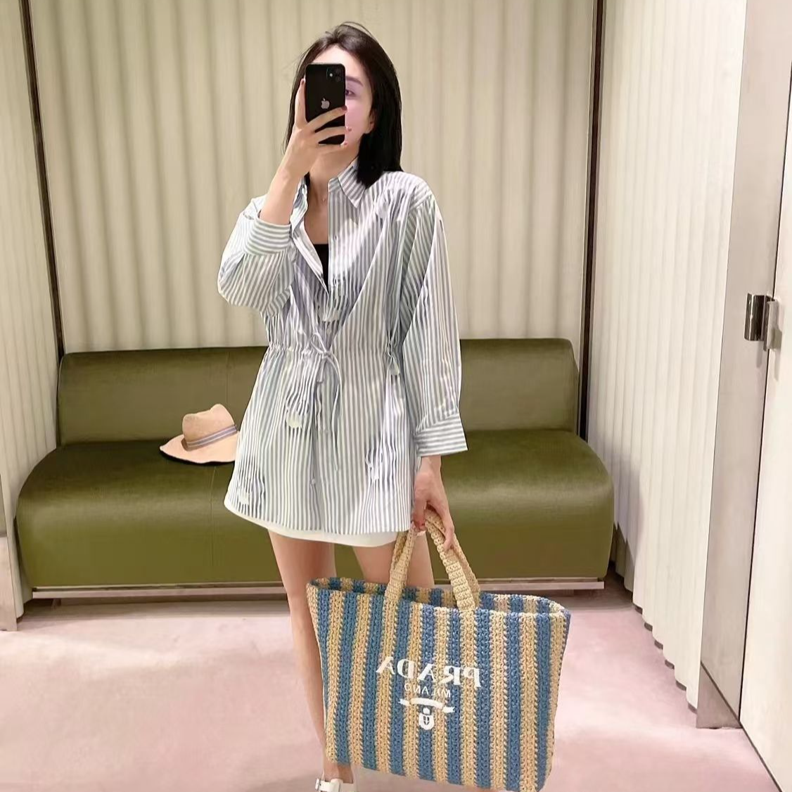 海囤 普拉达 衬衫 40码/nu16882