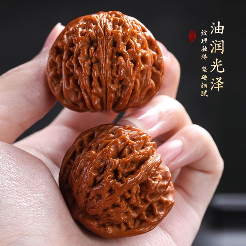 八大名核官帽白狮子直播间专用链接