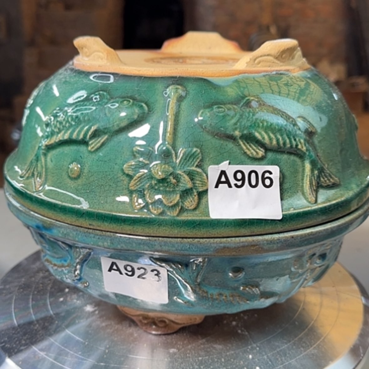 【闪购商品】陶瓷梅*