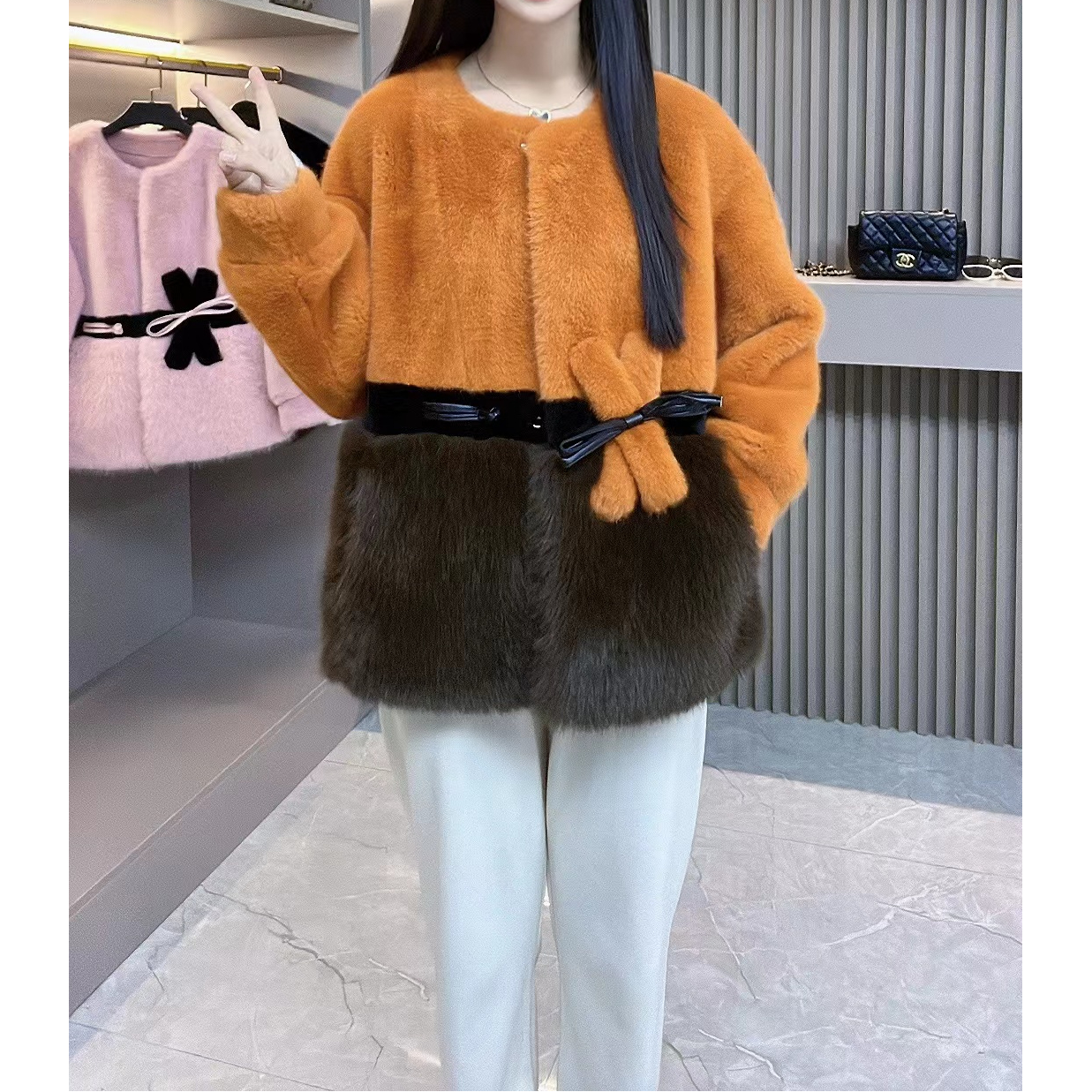 YY设计师百搭轻奢时尚宽松短款托卡毛毛外套百搭