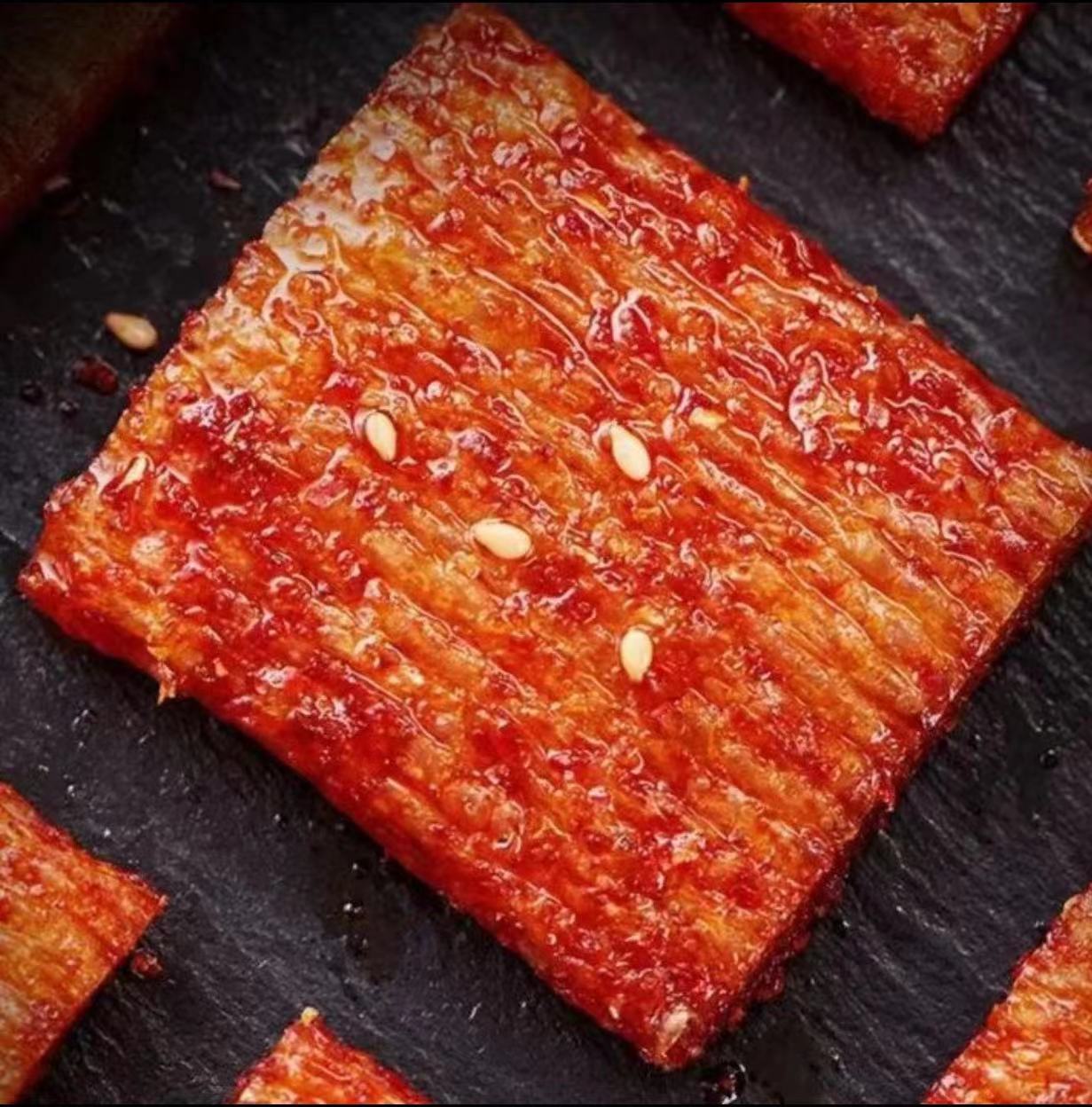 年底福利包邮到手一包辣条老少皆宜香香辣辣