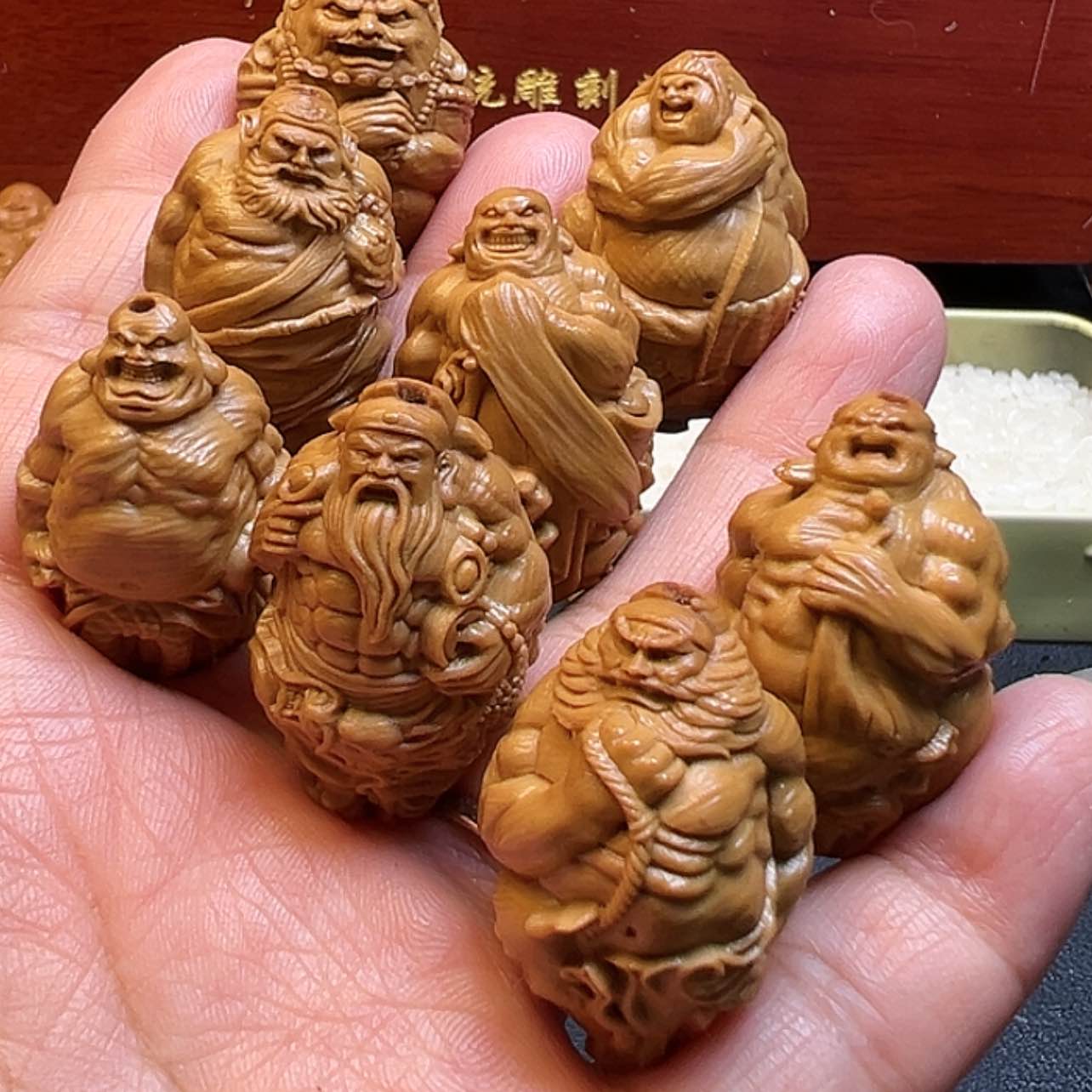 【闪购商品】橄榄核核雕抓米