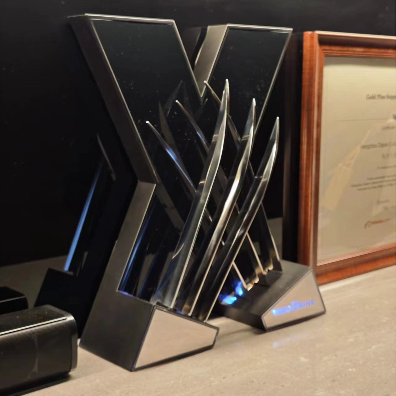 现货 金刚狼爪子 桌摆模型摆件