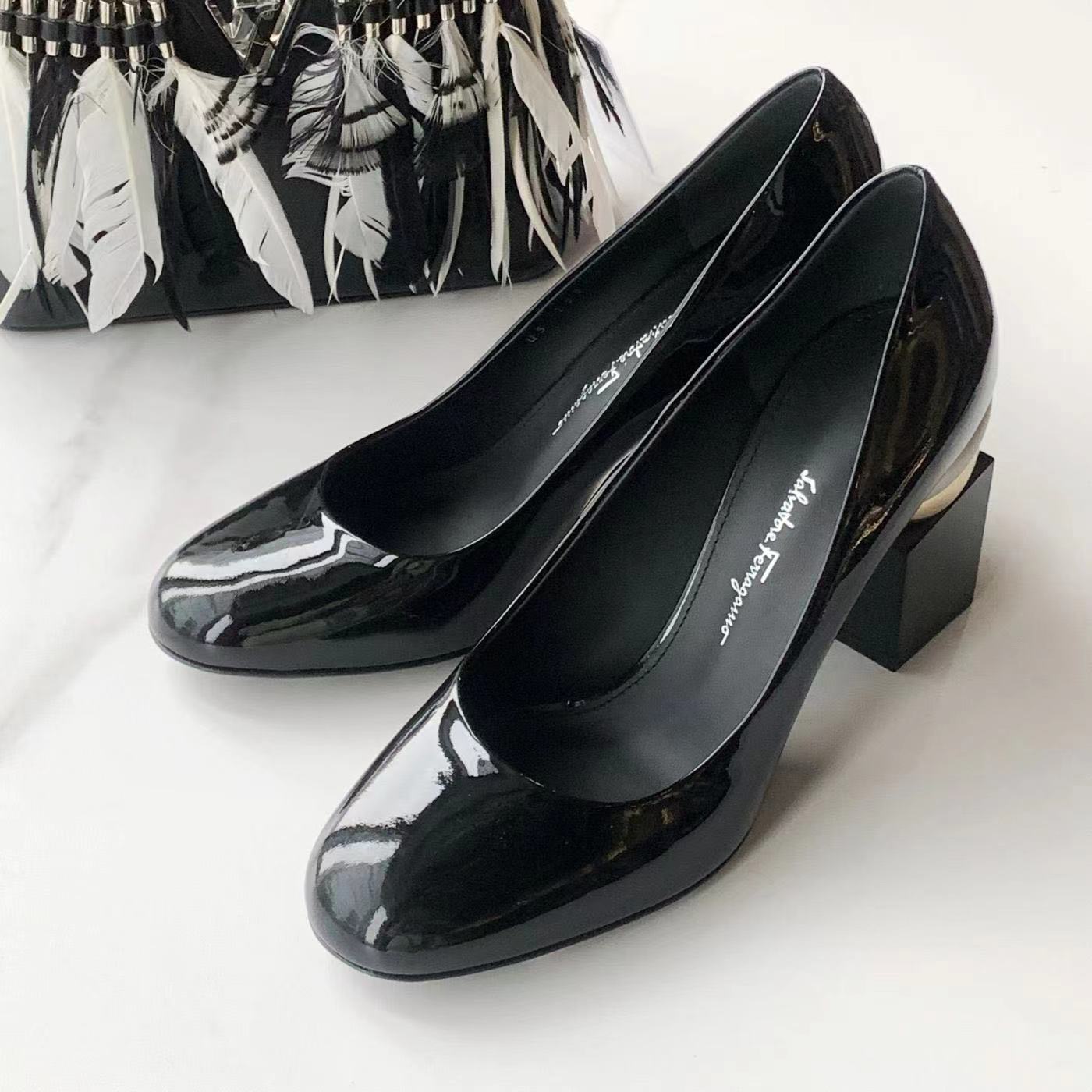 95新 FERRAGAMO/菲拉格慕  安洁利严选高跟鞋/XK0095582