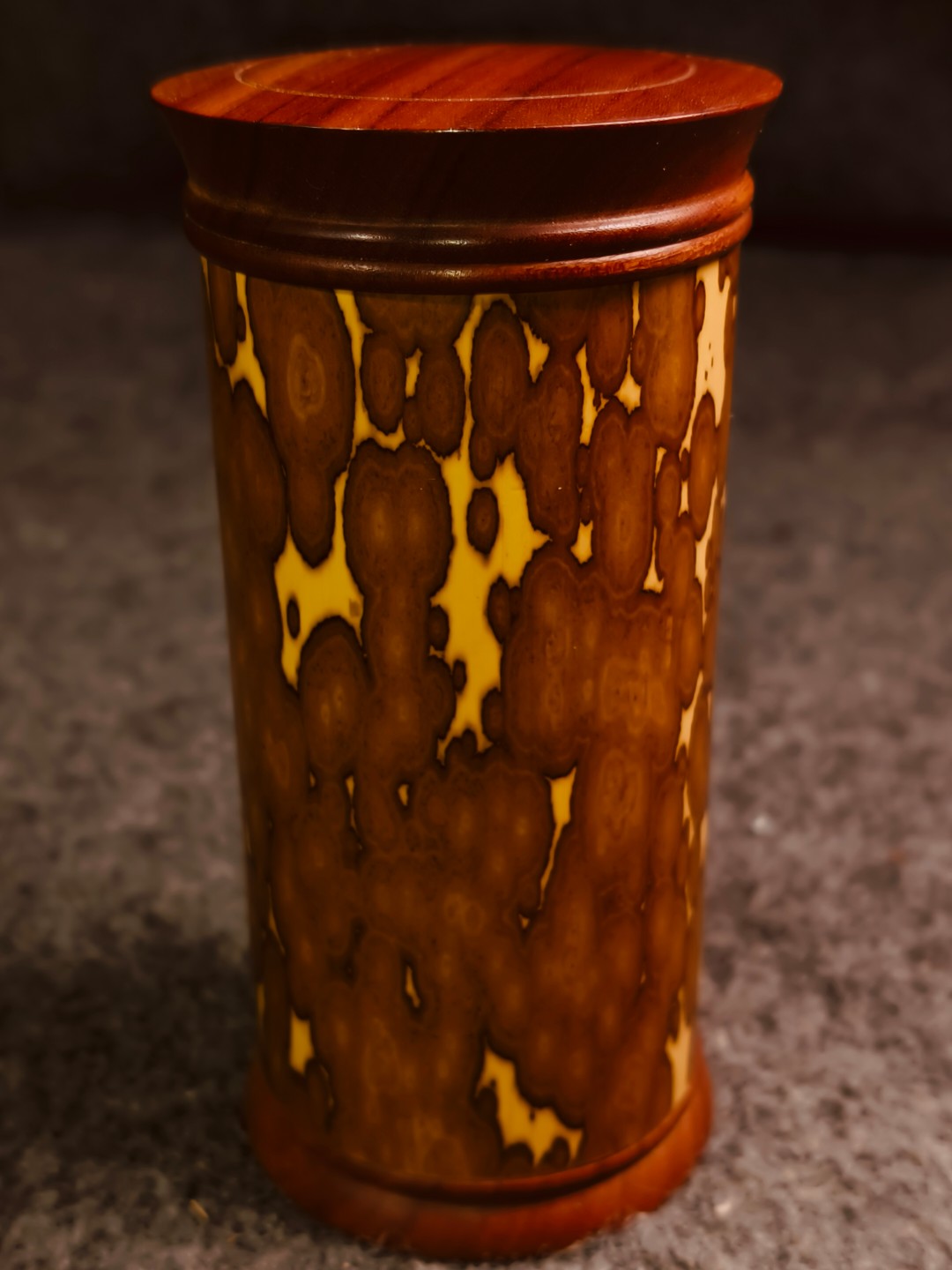 梅妃竹湘妃竹竹制茶叶罐密封竹筒茶仓茶叶包装盒便携茶叶罐红宝贵