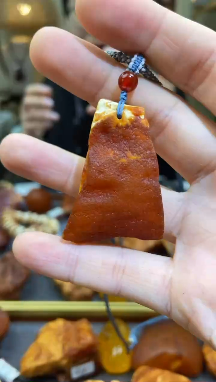 【闪购商品】蜜蜡颈饰未镶嵌吊坠