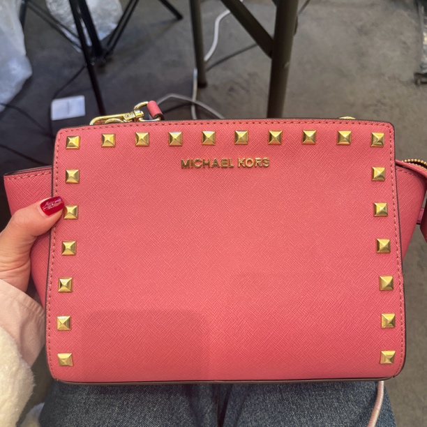 95新 MICHAELKORS/迈克高仕 MK少女粉铆钉单肩包K02369