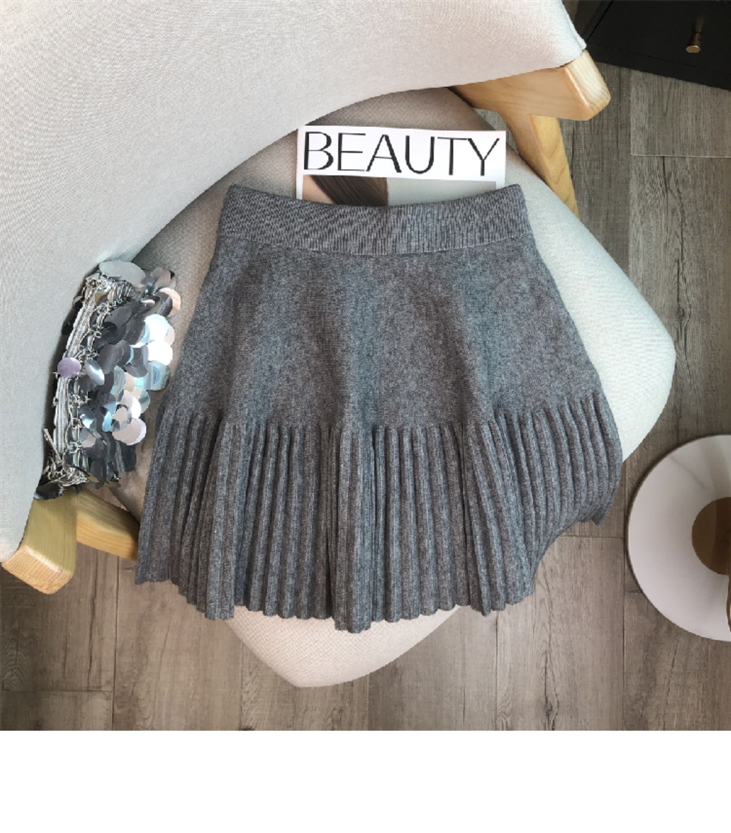 春季2025时尚新款潮流小众甜辣妹百褶针织裙女秋高腰a字半身短裙