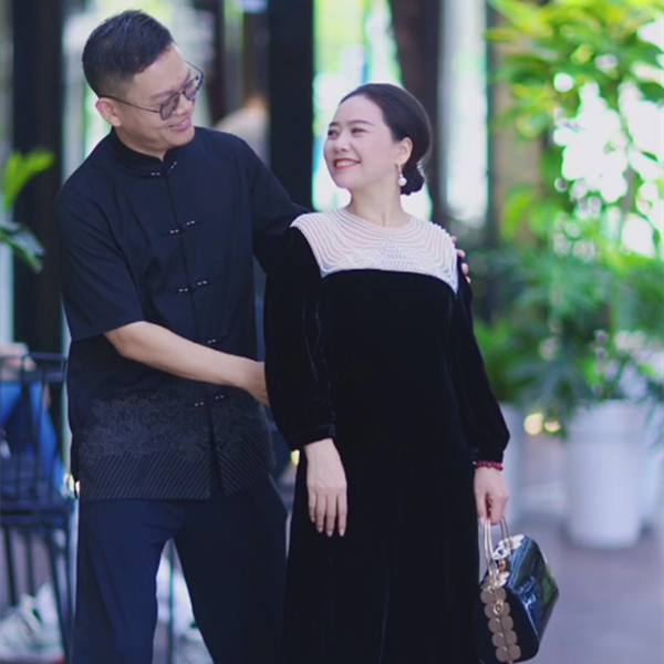 美爱 《贵族夫人》早秋款珍珠串珠九分袖真丝丝绒气质中国风连衣裙
