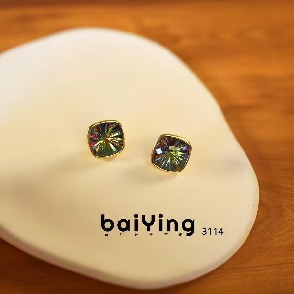 铜合金耳饰 3114多彩方形水晶耳钉潮耳环小众设计感百搭耳饰