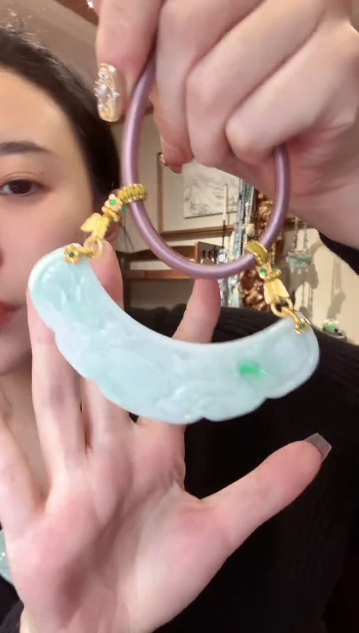 【闪购商品】翡翠颈饰未镶嵌1
