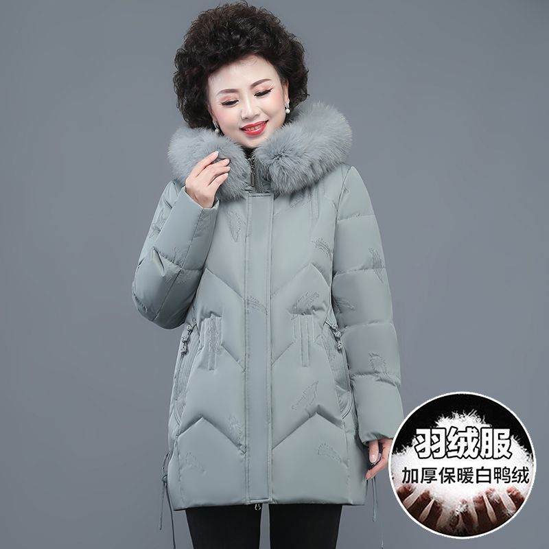 波司澄中老年妈妈羽绒服女2023新款宽松加厚白鸭绒老年人冬季保暖