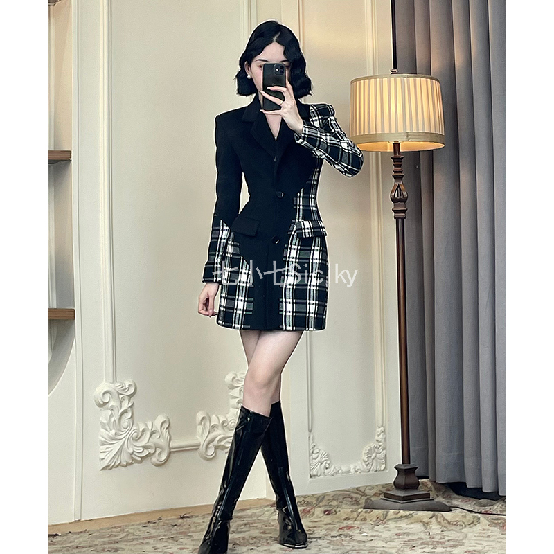 七小七【暮色追月】夹棉款法式拼色毛呢连衣裙秋季小众设计收腰短裙