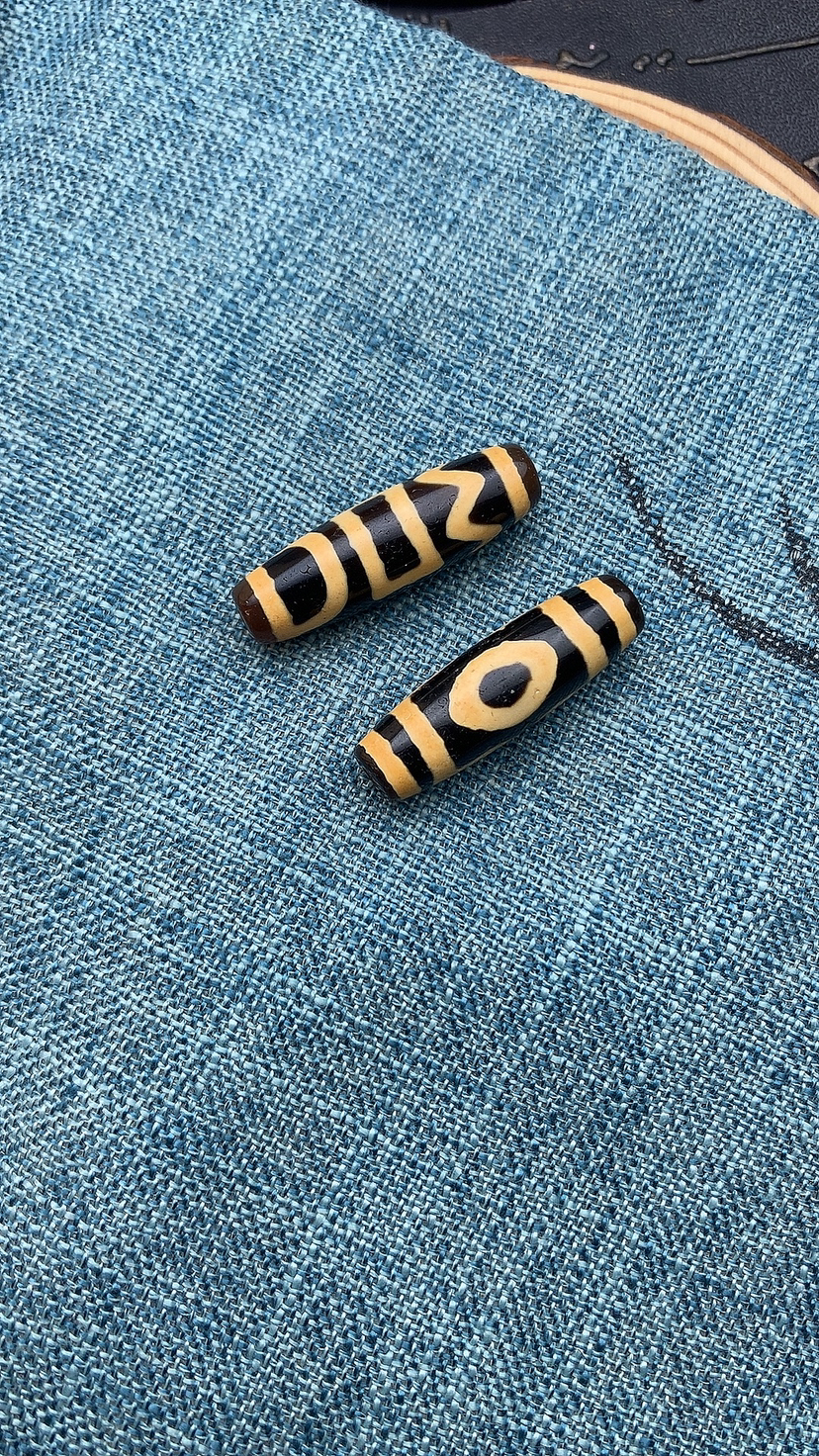 黑金风化包浆细腻息增怀佛心三眼复古玛瑙珠珠吊坠配饰多样性