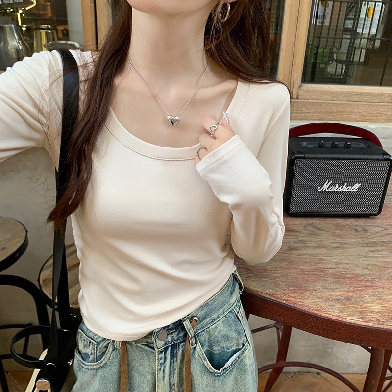 白色t恤女长袖内搭秋冬新款低领春秋u领短款打底衫正肩黑色上衣服