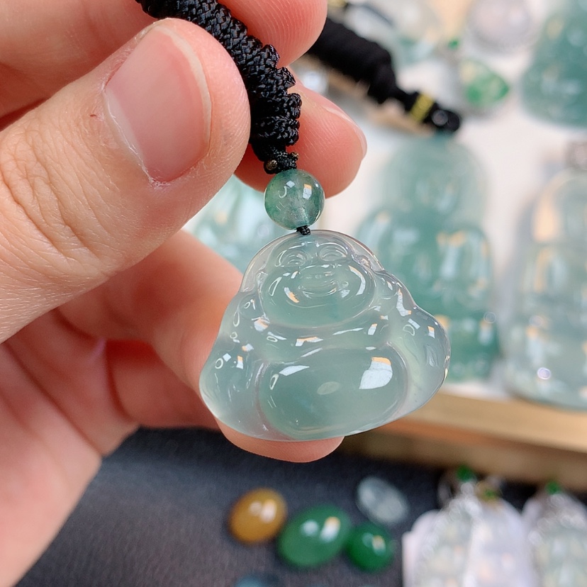 【闪购商品】翡翠颈饰未镶嵌C*哈