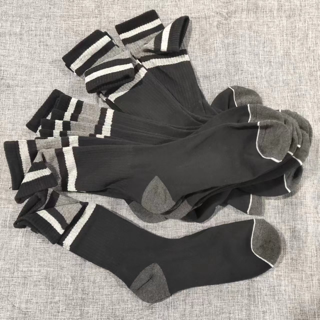 袜子 2  三条灰边黑色汤家毛巾底运动袜发10双