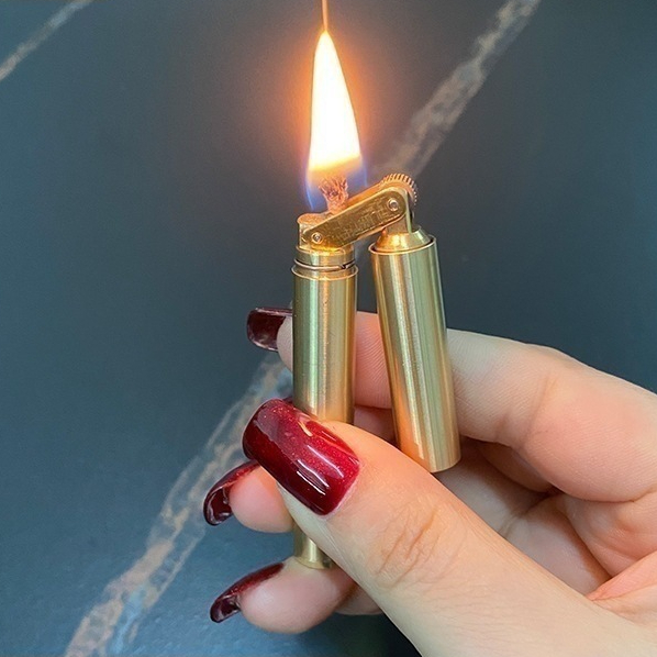 【小扬哥推荐】双截棍盘龙棍双节棍纯铜/不锈钢打火机创意迷你煤油