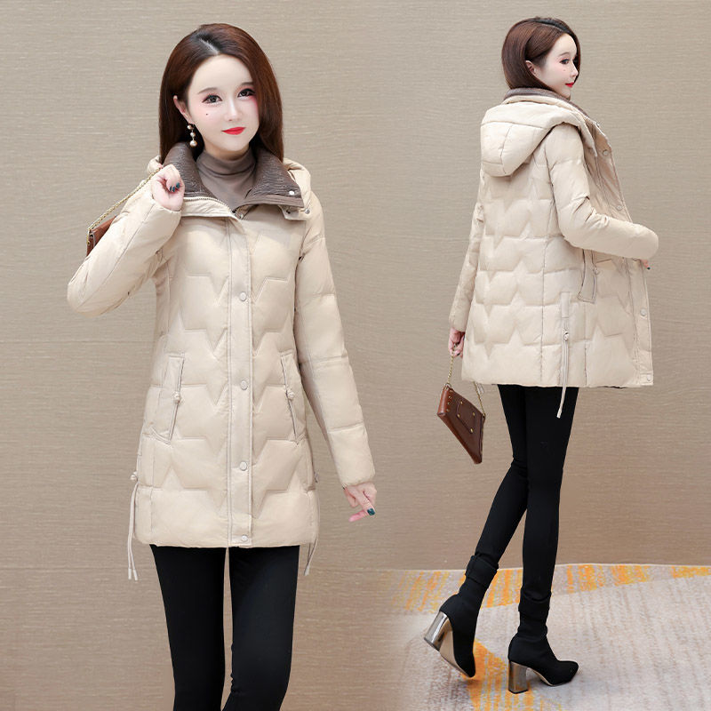 时尚洋气连帽羽绒服女中长款2023冬季修身显瘦白鸭绒保暖外套女士