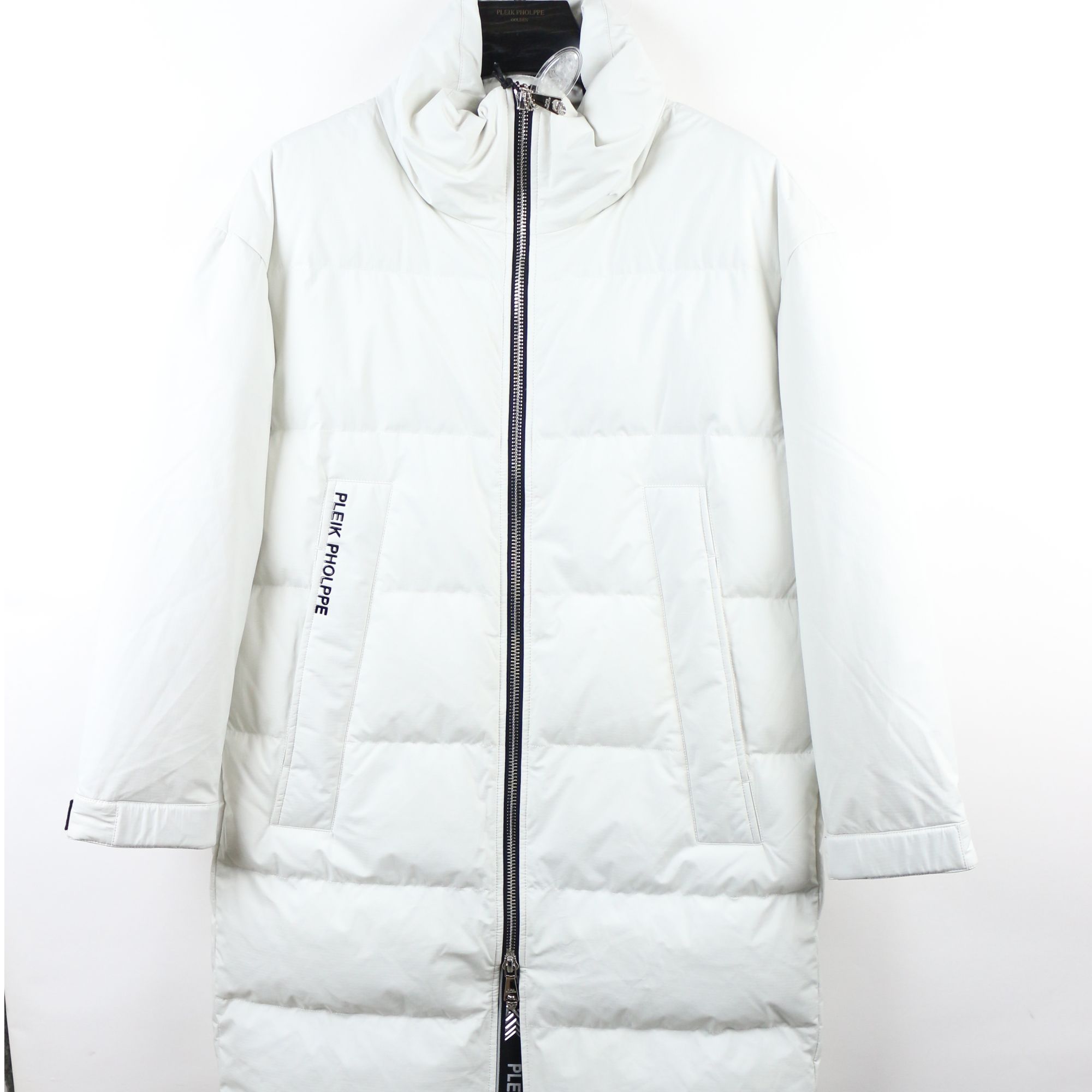 PYR61941093 羽绒服 