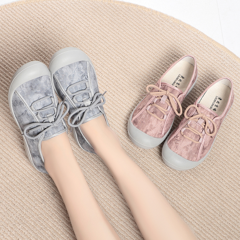 新款百搭舒适老年渔夫鞋轻便老北京布鞋软底妈妈老北京布鞋女鞋