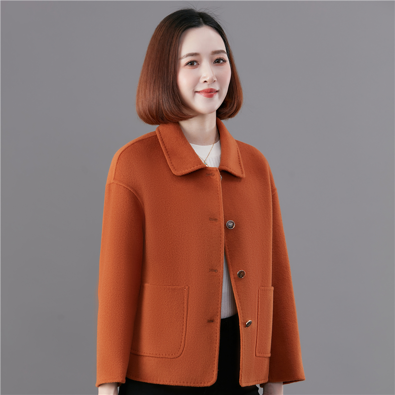  妈妈双面绒大衣女中老年洋气2025新款秋冬短款毛呢外套100羊毛
