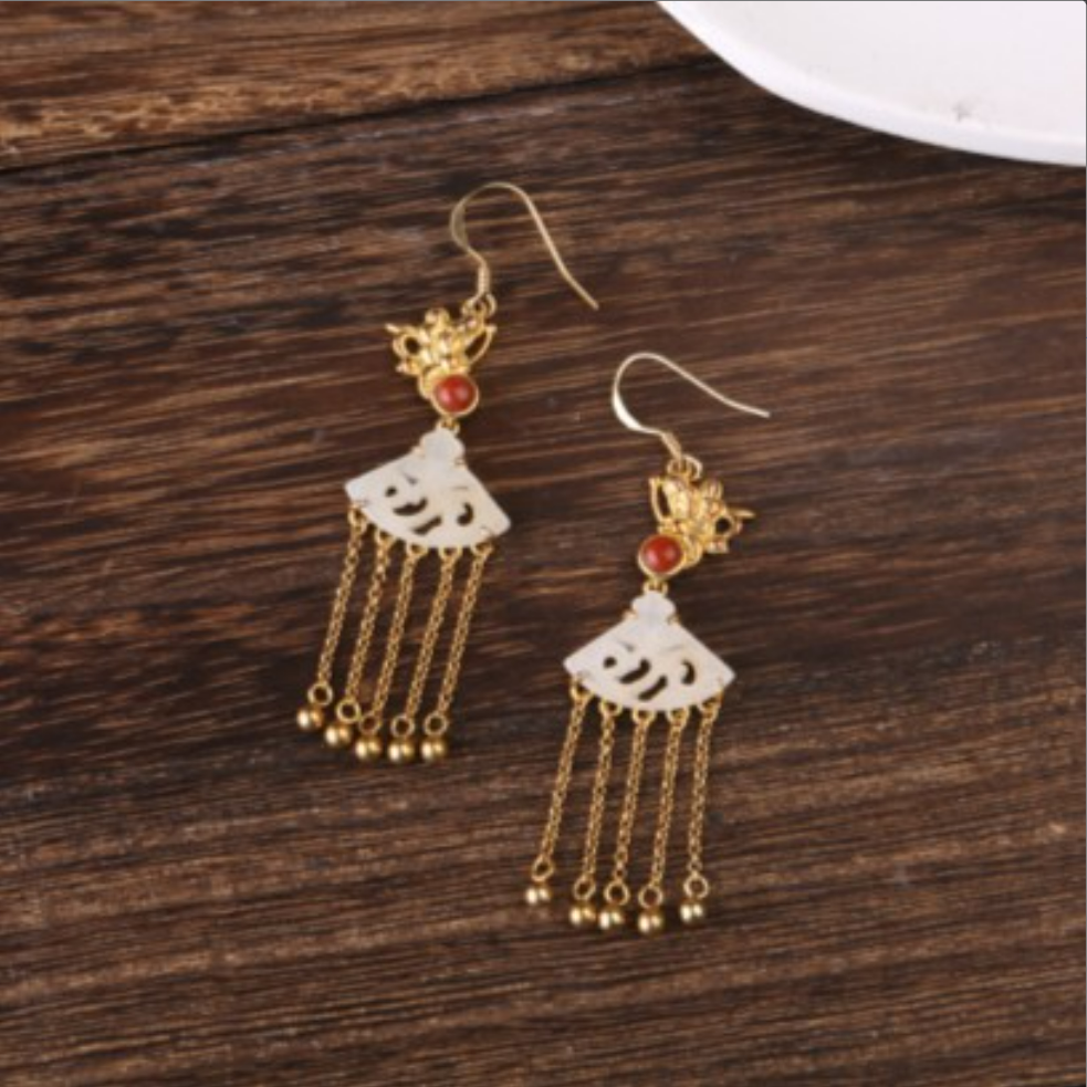 【何姐聊收藏】和田玉精美精致耳饰 02003463