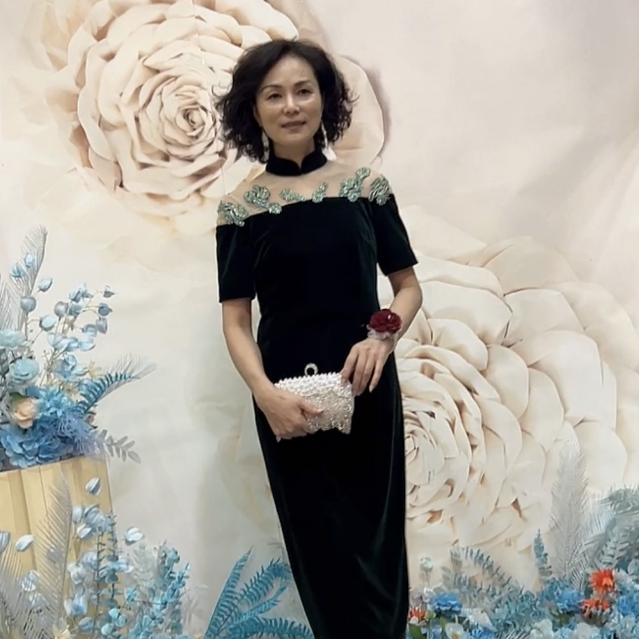 无品牌态态喜妈妈喜婆婆高端定制轻奢礼服hs469