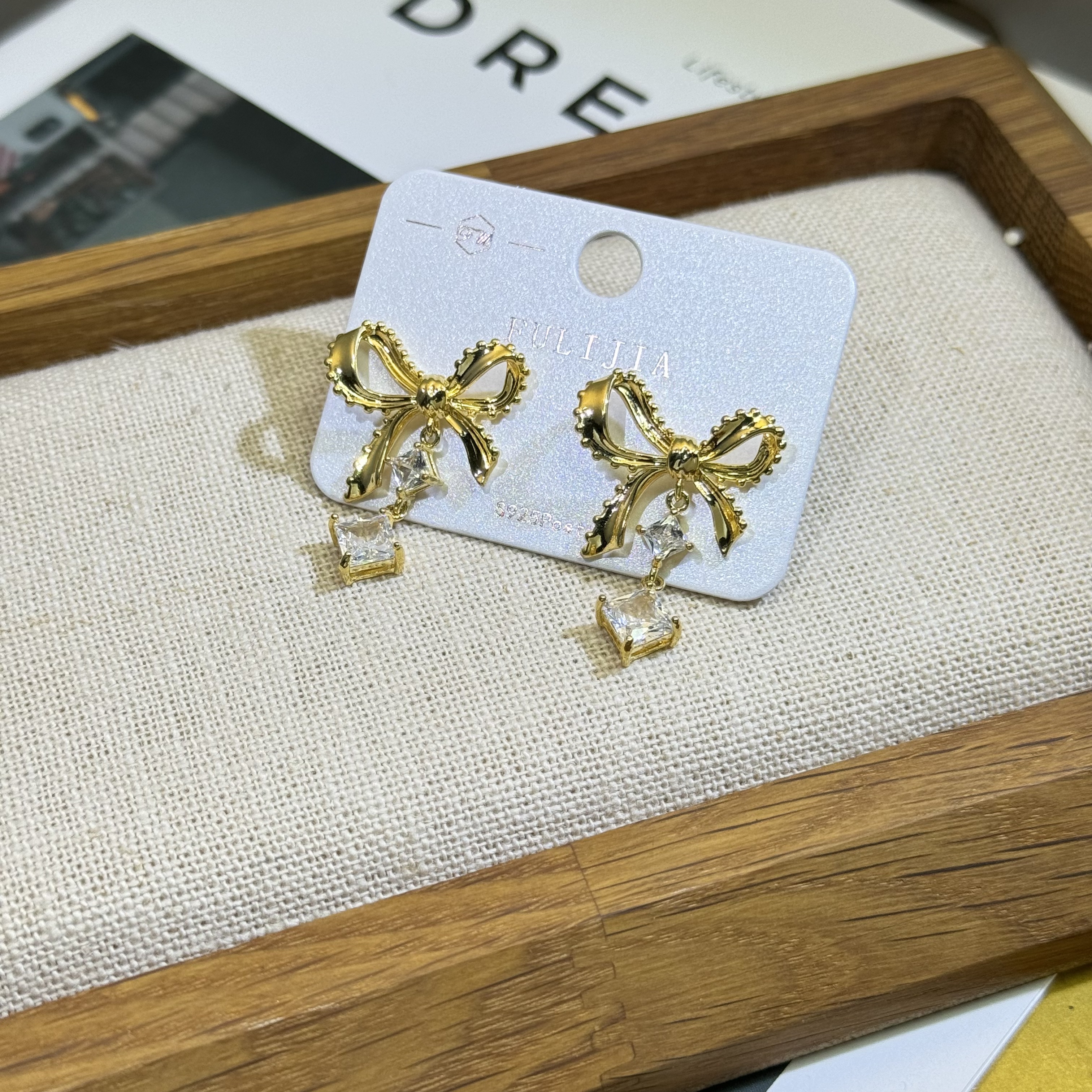 铜合金合成锆石耳饰 气质轻奢时尚百搭法式小众简约耳环QC1808