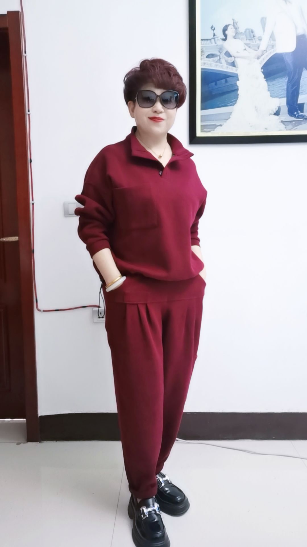 气质纯色两件套装春季爆款时尚休闲妈妈装
