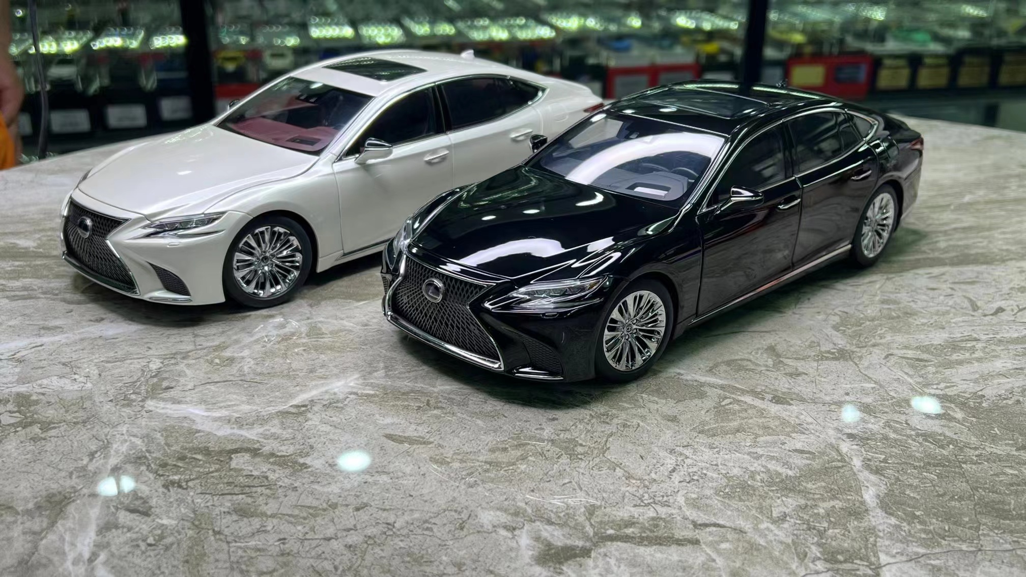 autoart 1:18 雷克萨斯 LEXUS LS 500h轿车汽车模型车模