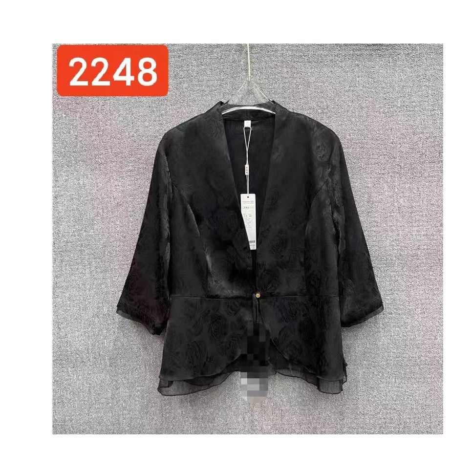2248-22（玫瑰西装）新款舒适时尚外套
