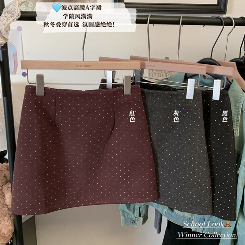 安可拉红韩系波点毛呢半身裙女大码复古秋冬新款简约百搭A字裙