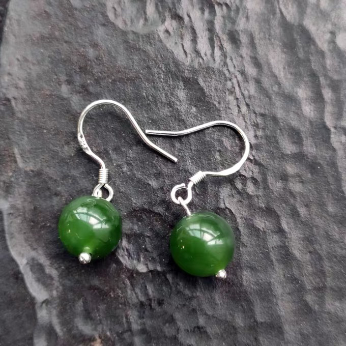 新人专享！精品山料苹果绿耳坠！