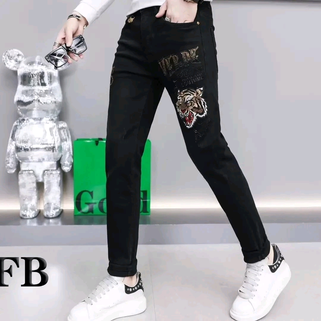 欧货秋冬新款男士潮流时尚小脚休闲裤高弹刺绣百搭修身帅气牛仔裤