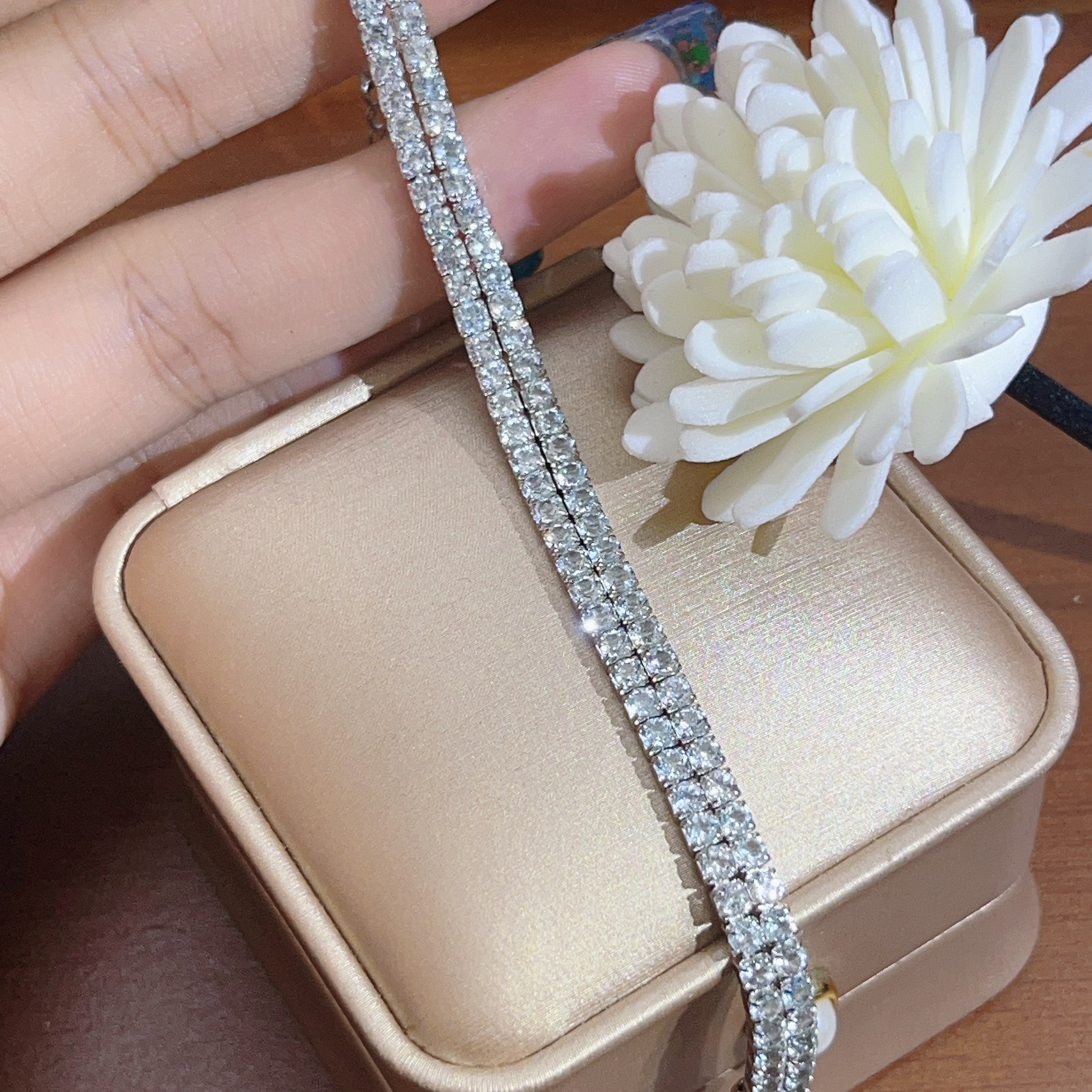 天然无色海蓝宝石手链双排爆闪高级百搭