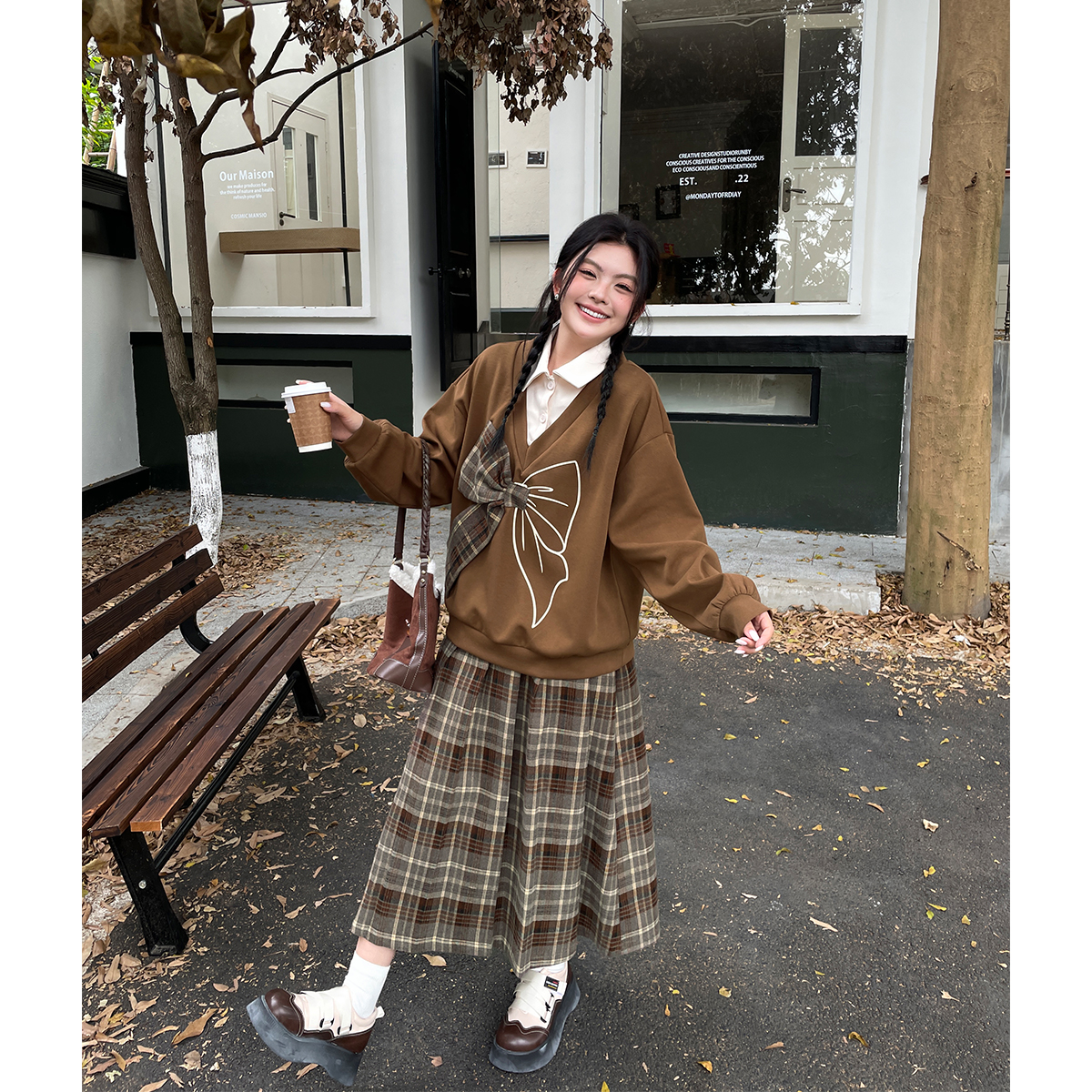 【现现专场】大码秋冬新款胖mm蝴蝶结卫衣格子半身裙复古学院风套装