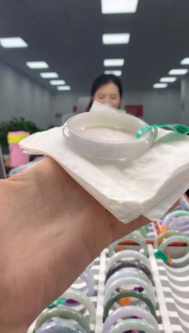 【闪购商品】翡翠手镯未镶嵌26770