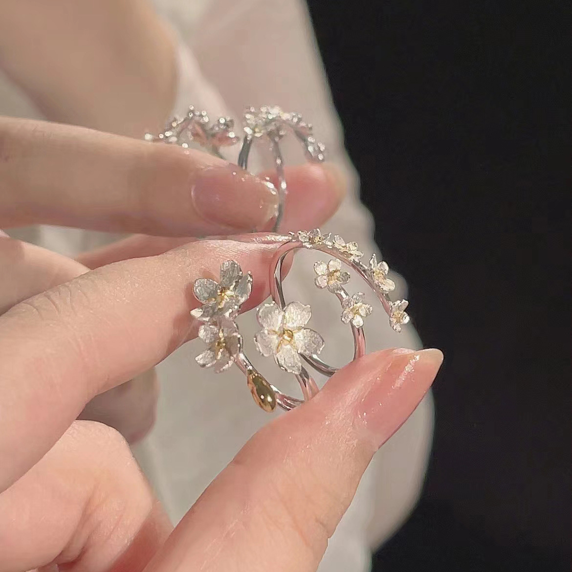 【繁花似锦】山茶花闺蜜对戒小众轻奢简约气质开口闺蜜学生戒指饰品