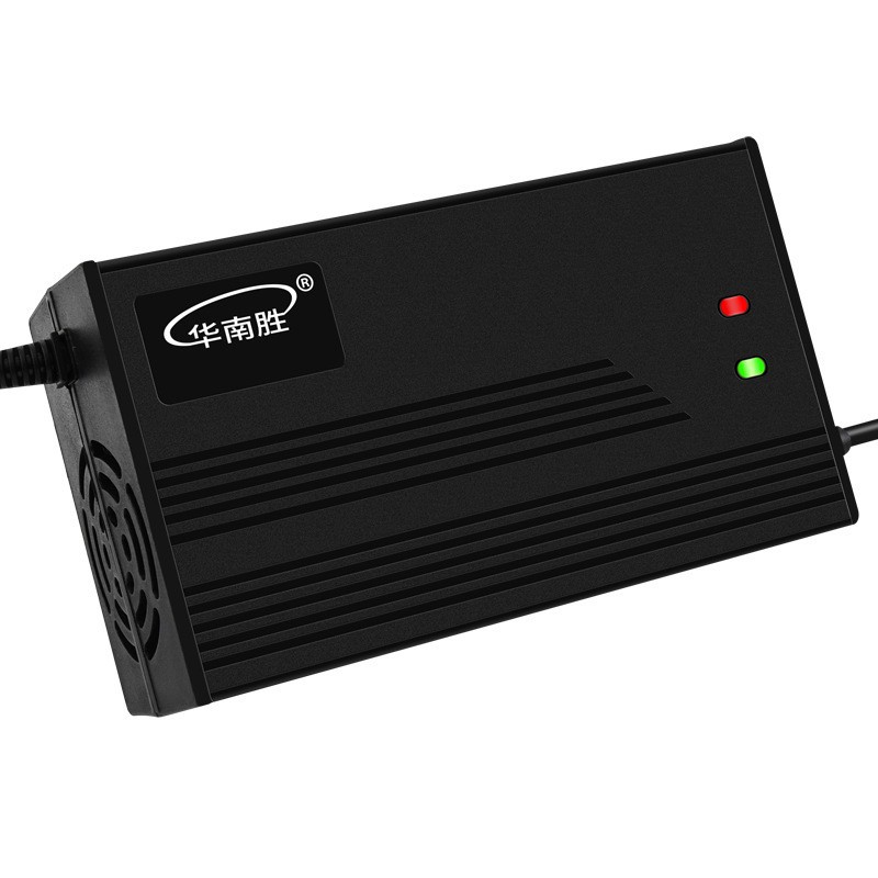 60V9A锂电池充电器 21串磷酸铁锂电池充电器输出76.65V9A电动车