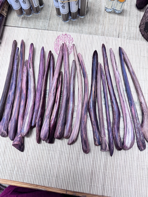 海南降真香大叶降真香帝王香发簪原料（随机发一）