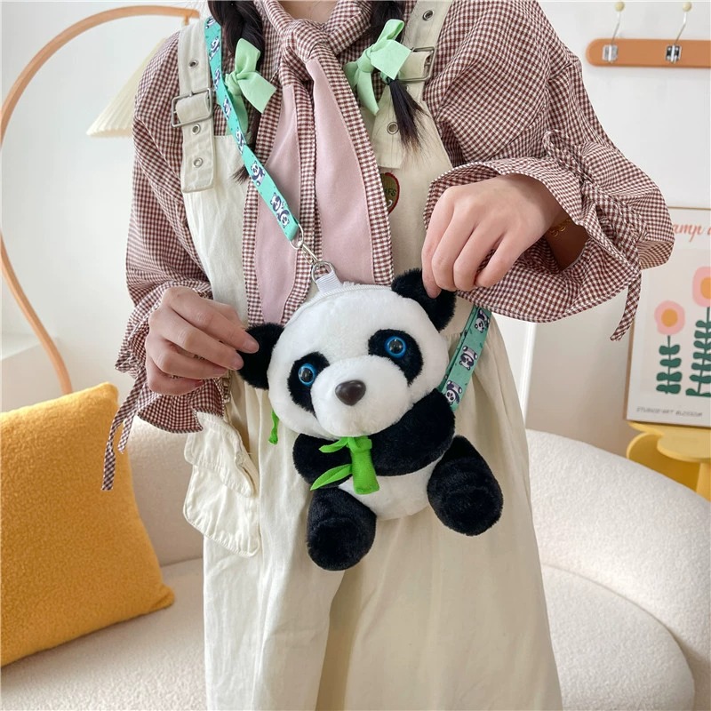 俏皮可爱儿童小包包毛绒胸包小女孩斜挎包卡通公仔背包网红单肩包