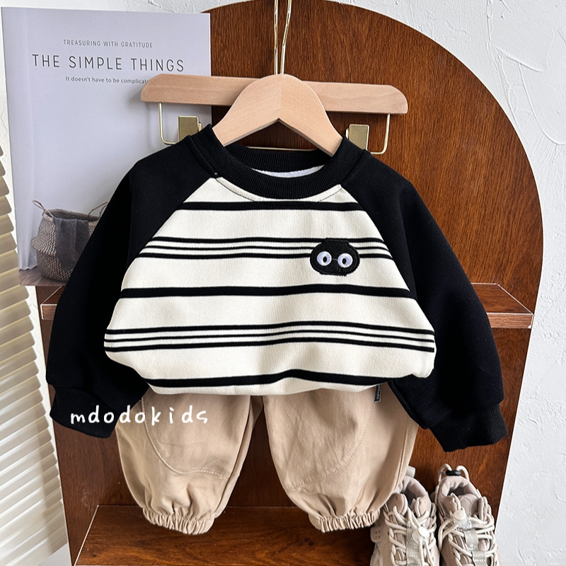 宝宝秋装卫衣2025新款洋气儿童秋季条纹长袖卫衣男孩时髦上衣潮