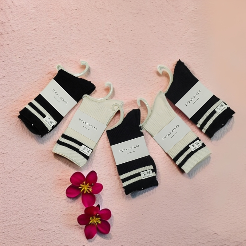 秋冬新款男女22高筒羊绒日韩系潮袜堆堆袜保暖舒适五双装