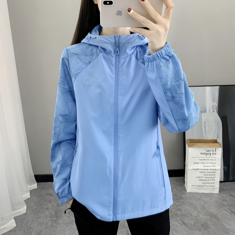 6666秋冬新款双面穿休闲外套户外运动连帽防风保暖徒步登山冲锋衣