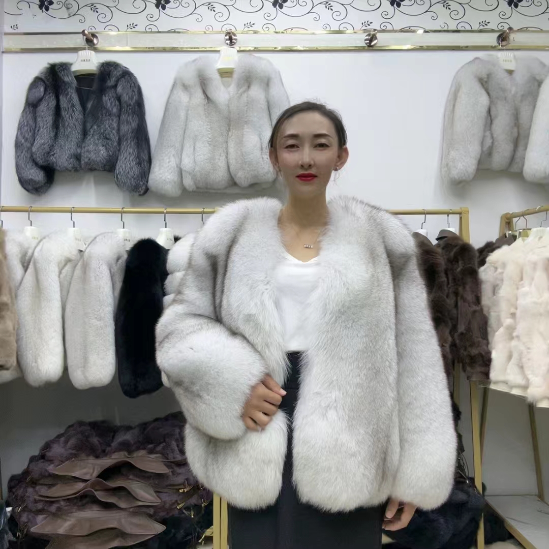 爆款蓝狐整皮狐狸王服饰