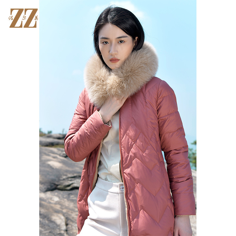 佐尔美秋冬新款女款时尚保暖狐毛领连帽双面穿羽绒服女E14YH21